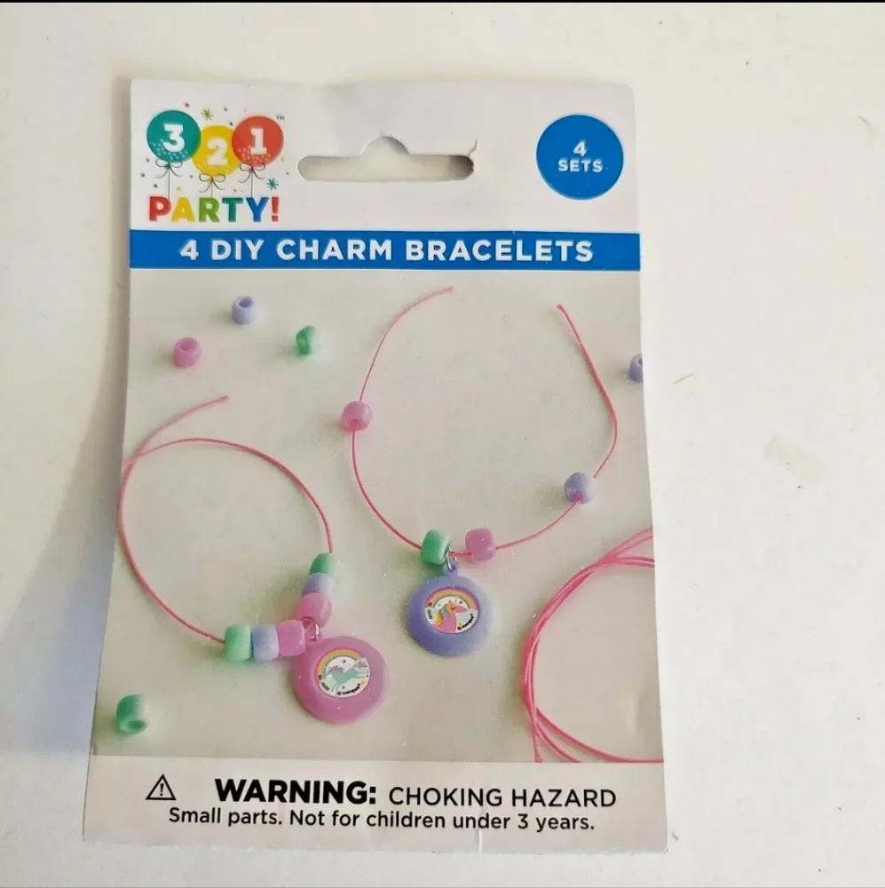 321 Party 4 DIY Charm Bracelets Multicolored Unicorn Rainbow Plastic Adjustable